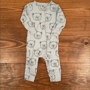 6m Carter’s footless sleeper